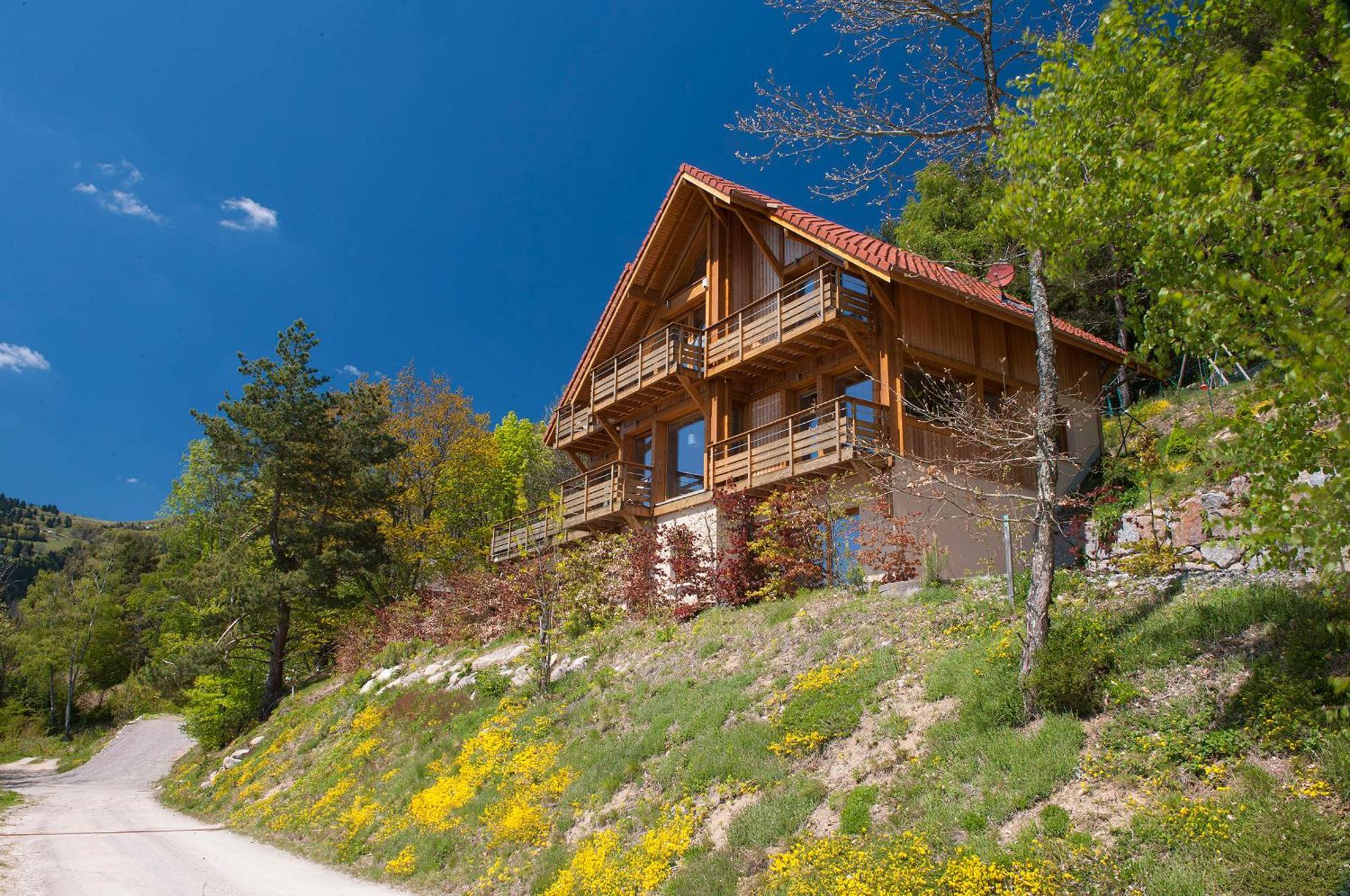 Les Chalets De La Marcairie Мецраль Экстерьер фото